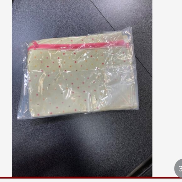 Women Portable Makeup Bag - Picture 3 of 3